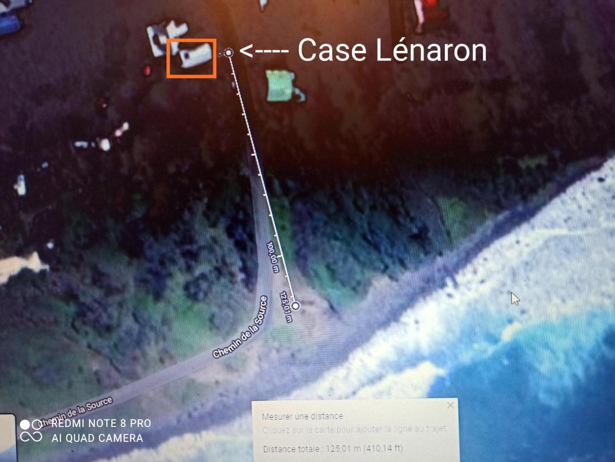 Case Lenaron Saint-Joseph Exteriér fotografie